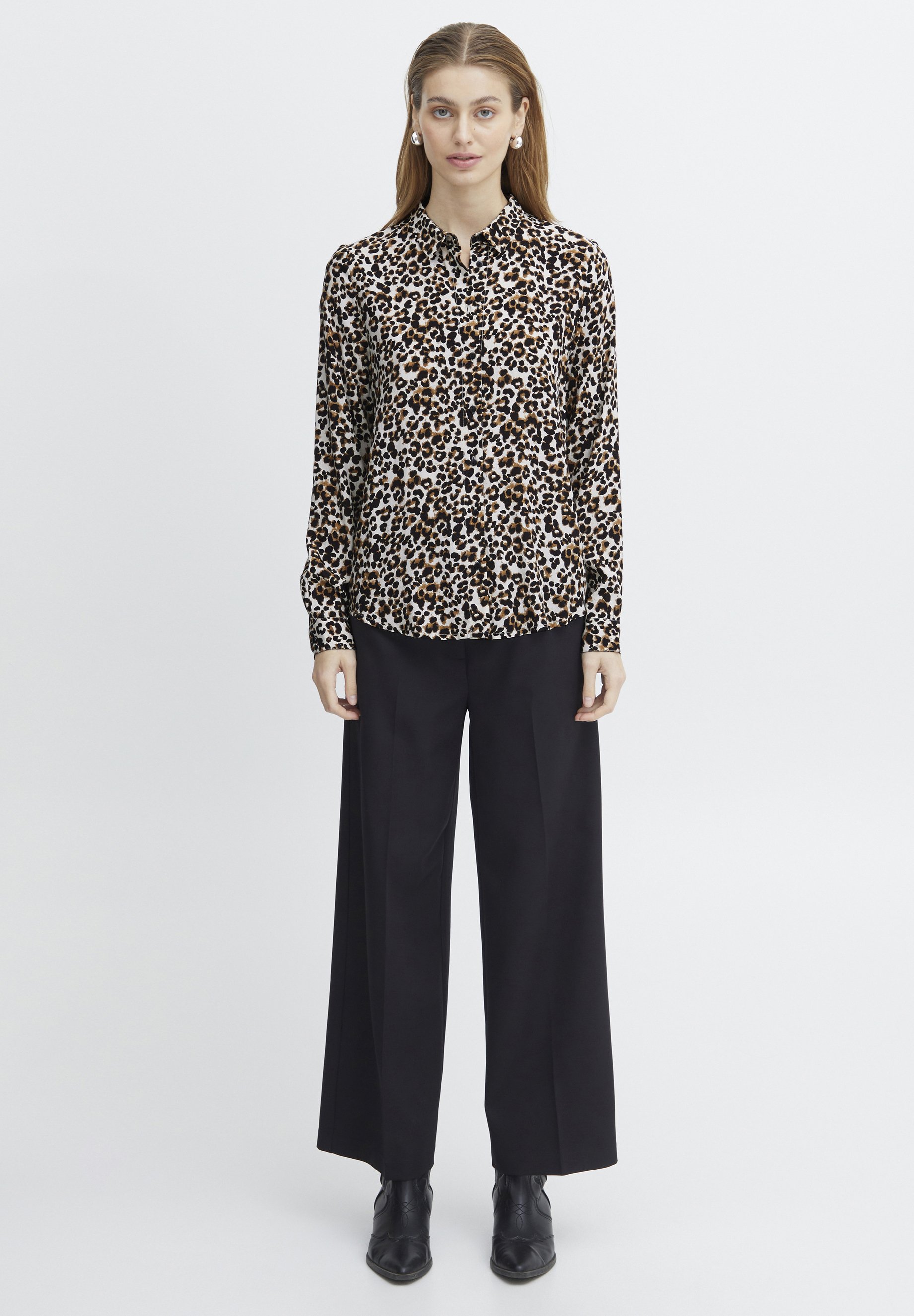売れ筋商品|||イチ シャツ レディース トップス IHELIMA - Button-down blouse - leo mix IHELIMA Women's Button-Down Blouse in Leo Mix Pattern