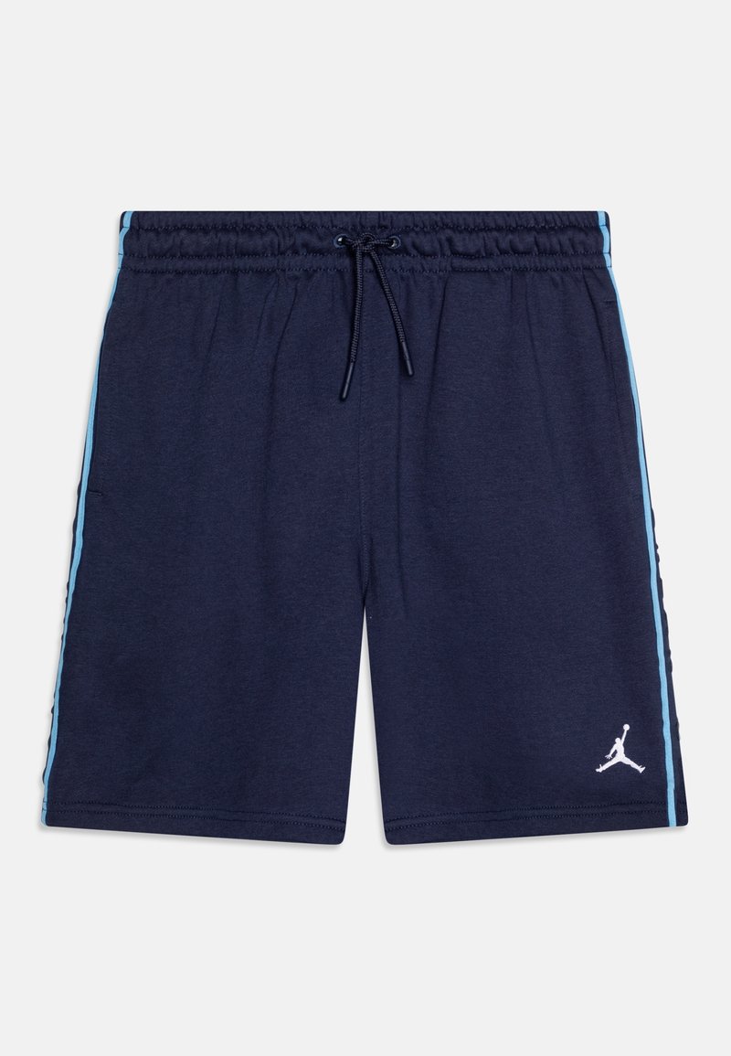 Shorts de sport bleu marine avec des bandes latérales bleu clair, taille élastique avec cordon et logo Jumpman blanc sur la jambe gauche.