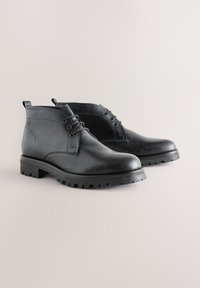 Unausgewählt, black