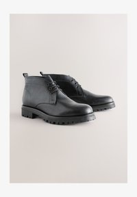 Unausgewählt, black