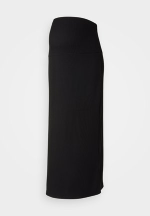 Schwarzer, gerippter Maxikilt mit hohem Taillenbund, der eine gerade Silhouette und einen seitlichen Schlitz aufweist. Hergestellt aus einem weichen, dehnbaren Material.