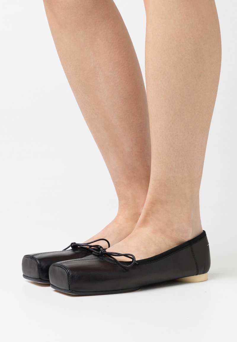 MM6 Maison Margiela BALLET SHOE Ballet pumps black Zalando.co.uk
