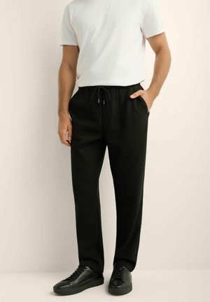 OCHNIK, - Spodnie materiałowe
