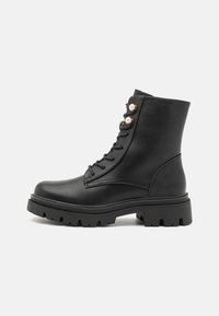 Kotníkové boty na platformě - black