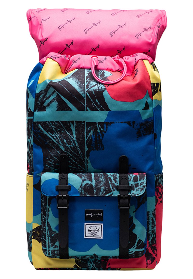 attach daypack to backpack osprey DAYLITE PLUS  Wildernest Inc