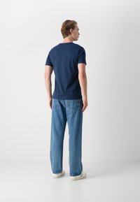 BOSS TALES - Tricou basic - open blue