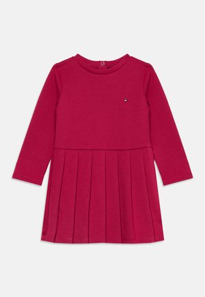 Tommy Hilfiger, ESSENTIAL SKATER DRESS - Sweaterkjole - blissful berry