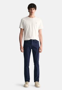 GANT DESERT - Džíny Straight Fit - marine