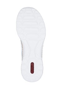 Semelle de chaussure en caoutchouc blanc avec motif texturé, comportant un logo rouge "rieker", bords légèrement incurvés et rainures pour l'adhérence.