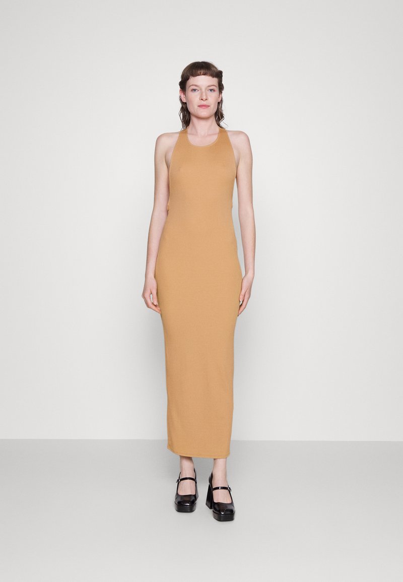 Calvin Klein NOVE CUT-OUT MAXI DRESS - Pletené šaty - pale terracotta