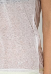 Nike Performance Débardeur - white