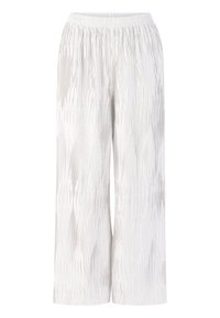 Unselected, pearl white