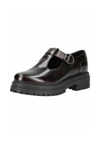 Chaussure en cuir bordeaux avec un design à sangle T, bout rond et détail de boucle. Elle est dotée d'une semelle en caoutchouc noir épaisse avec une texture striée.