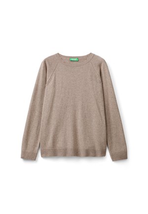 Beige gebreide trui met lange mouwen, ronde hals, ribgebreide boorden en zoom, met een eenvoudige, gladde textuur en raglanmouwontwerp.