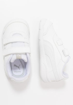STEPFLEEX 2 UNISEX - Scarpe da allenamento - white