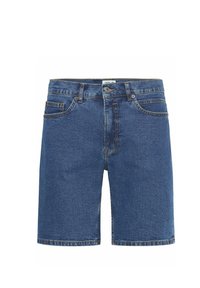 Shorts en denim bleu avec bouton avant, fermeture éclair, passants pour ceinture et design à cinq poches, présentés sur un fond blanc.