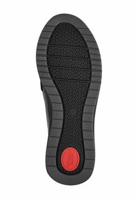Semelle de chaussure noire avec un motif de bande de roulement hexagonal et des rainures horizontales, présentant un logo ovale rouge marqué "Tamaris Comfort" près du talon.