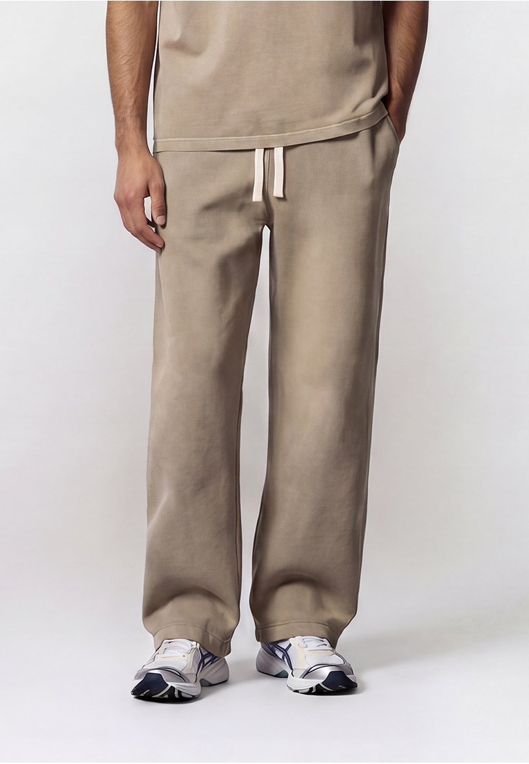 Pantalones deportivos
