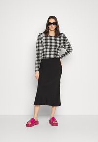 Twist & Tango TEAGAN SKIRT - Saia lápis - black