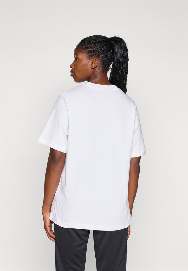 PSG PREMIUM TEE - Club wear2