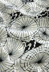 Next SHORT SLEEVE MIX - Blůza - ladder trim mono print
