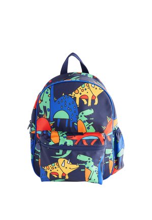 Rucsac pentru copii de culoare bleumarin, cu dinozauri colorați în galben, verde, albastru și portocaliu, având un buzunar frontal cu fermoar și o mânere de sus.
