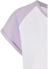 Urban Classics RAGLAN TEE - Haljina od žerseja - white lilac