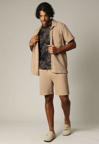 DEELUXE NOA - Chemise - Dune