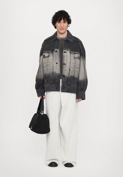 Feng Chen Wang DECONSTRUCTED JACKET UNISEX - Jachetă din denim - black