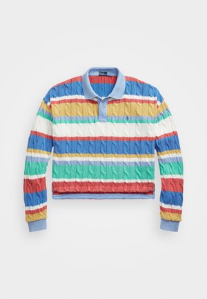 Gestreifter Pullover mit Zopfmuster und langen Ärmeln, Polo-Kragen in Blau und mehrfarbige horizontale Streifen in Rot, Blau, Gelb, Grün, Weiß und Lila.