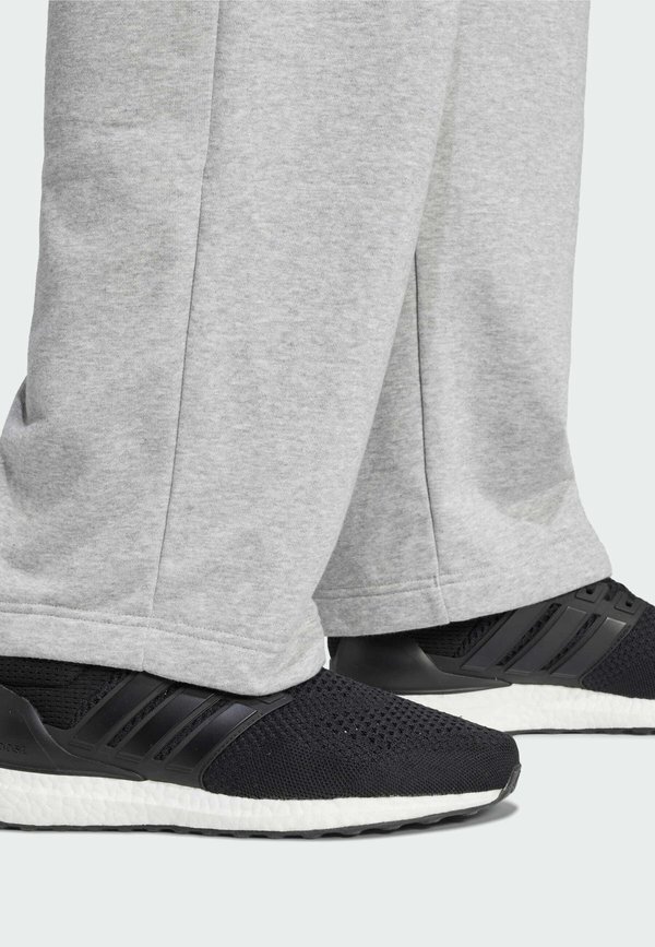 ESSENTIALS WIDE 3 BAR - Tracksuit bottoms3