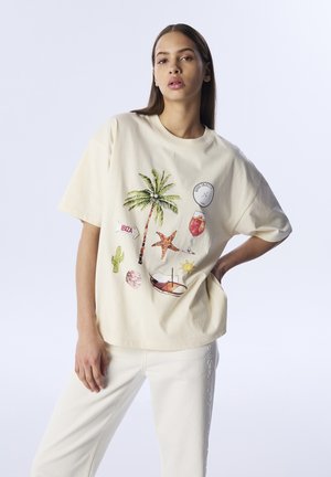 T-shirt in cotone color crema con elementi grafici: palma, cocktail, stella marina, cactus e articoli da spiaggia in colori vivaci.