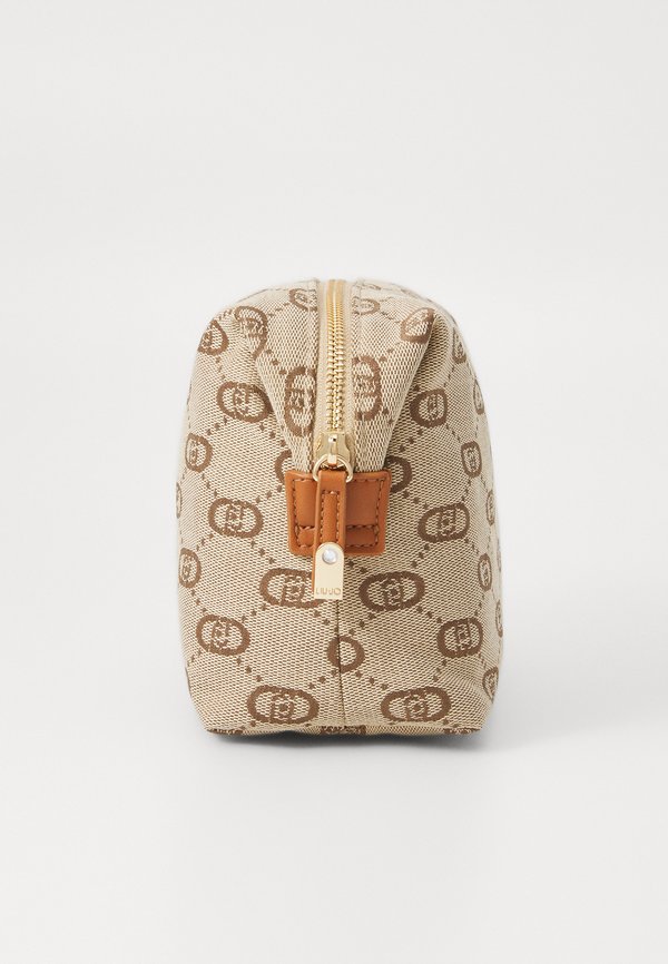 BEAUTY - Wash bag - natural3