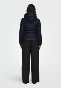 ONLY ONLTAHOE HOOD JACKET - Lagana jakna - sky captain