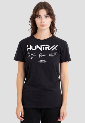 NETFLIX, KPOP DEMON HUNTERS HUNTRIX SIGNATURES - Print T-shirt - black