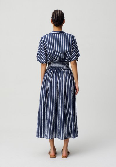 Claudie Pierlot REMINE - Vestito casual - bicolore