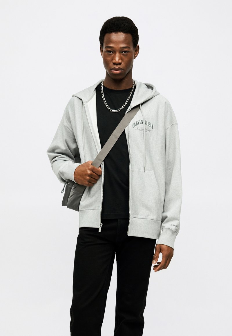 Calvin Klein Jeans STANDARD STRAIGHT CLASSIC - Džíny Straight Fit - classic black