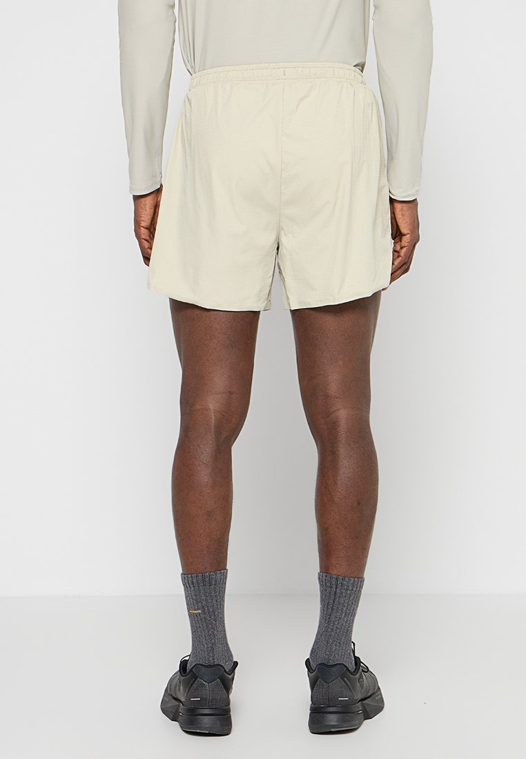 Kurze Sporthose