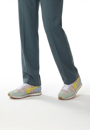 W6YZ, SAMOA-UNI - Sneaker low - hellgrün-gelb