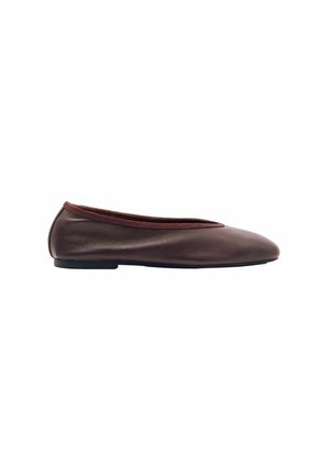 REGULAR FIT - Balerinke - oxblood