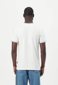 Ellesse MEDUNITOS TEE - Basic T-shirt - off white