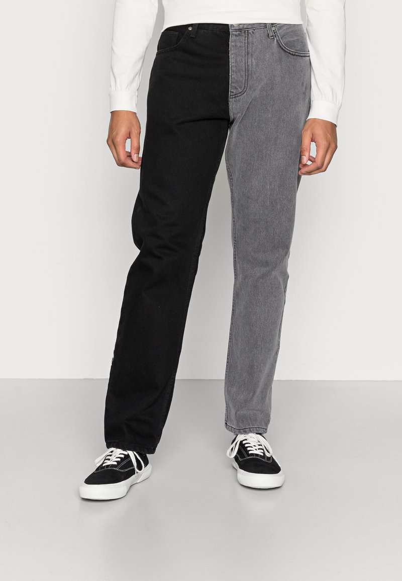 Pegador SUTTER PATCHWORK - Calças de ganga de perna direita - washed light grey