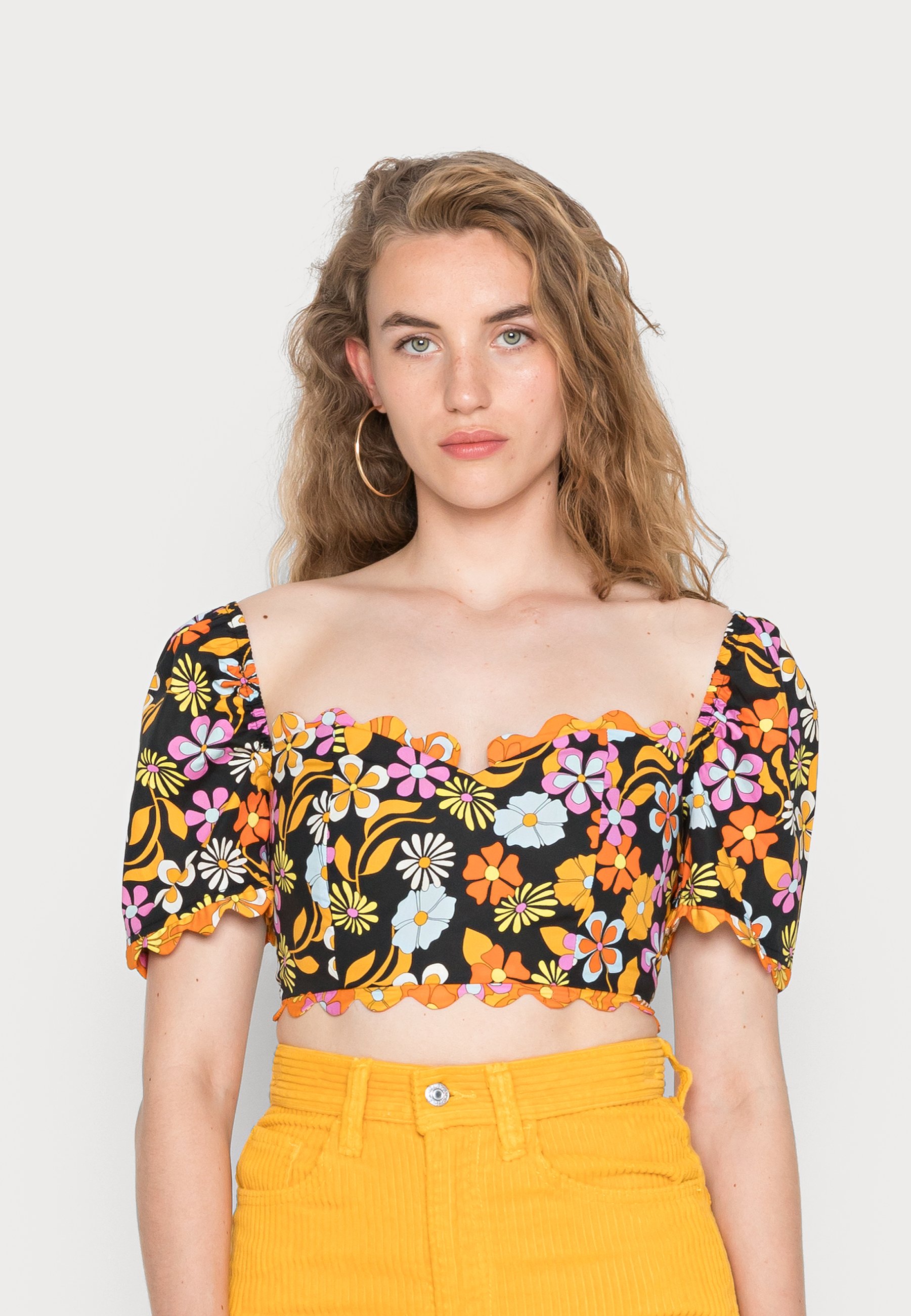 Ropa y zapatos de mujer | La mejor selección en Zalando