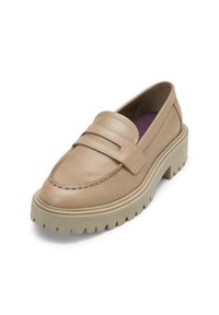 Beige Leder-Slipper mit zwei vorderen Riemen, dicker cremefarbener Plateau-Sohle und strukturiertem Nahtdetail entlang des oberen Randes.