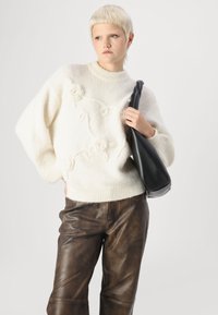 Rouge Edit VIBRAY TROUSER - Usnjene hlače - brown stone