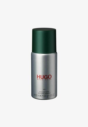 Sølv spray deodorant med grønt låg, mærket "HUGO HUGO BOSS Man", indeholder 150 ml og 100 g.