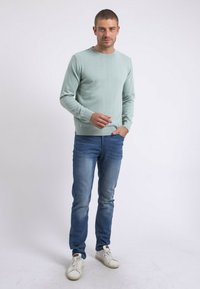 Ritchie Jeans Pullover - vert amande