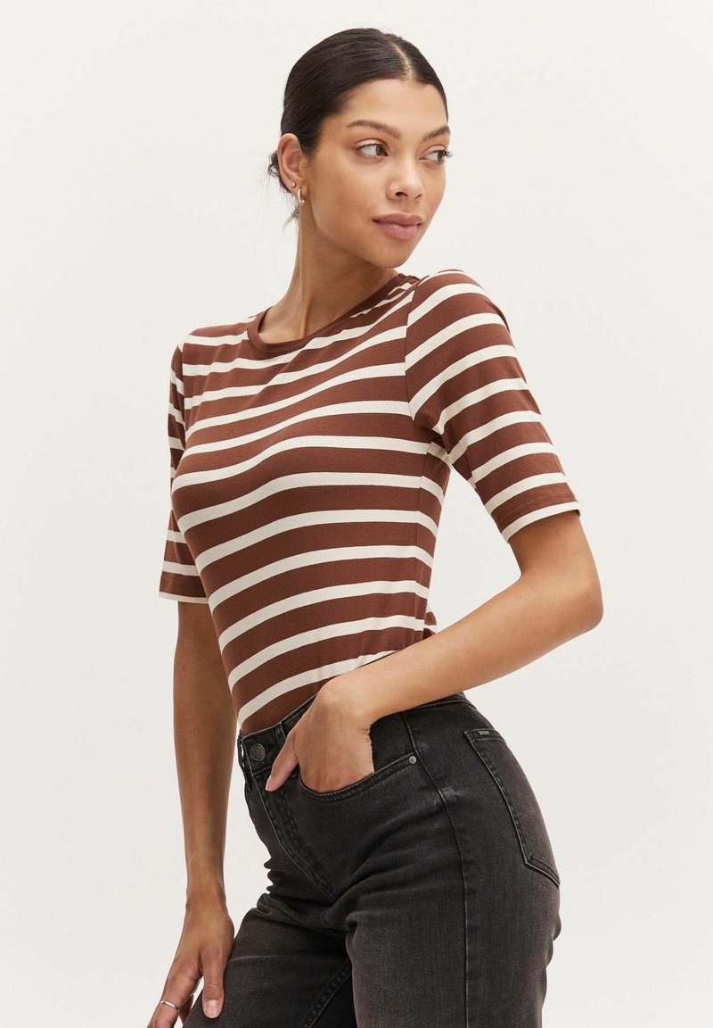 b.young BYPAMILA - T-Shirt print - braun