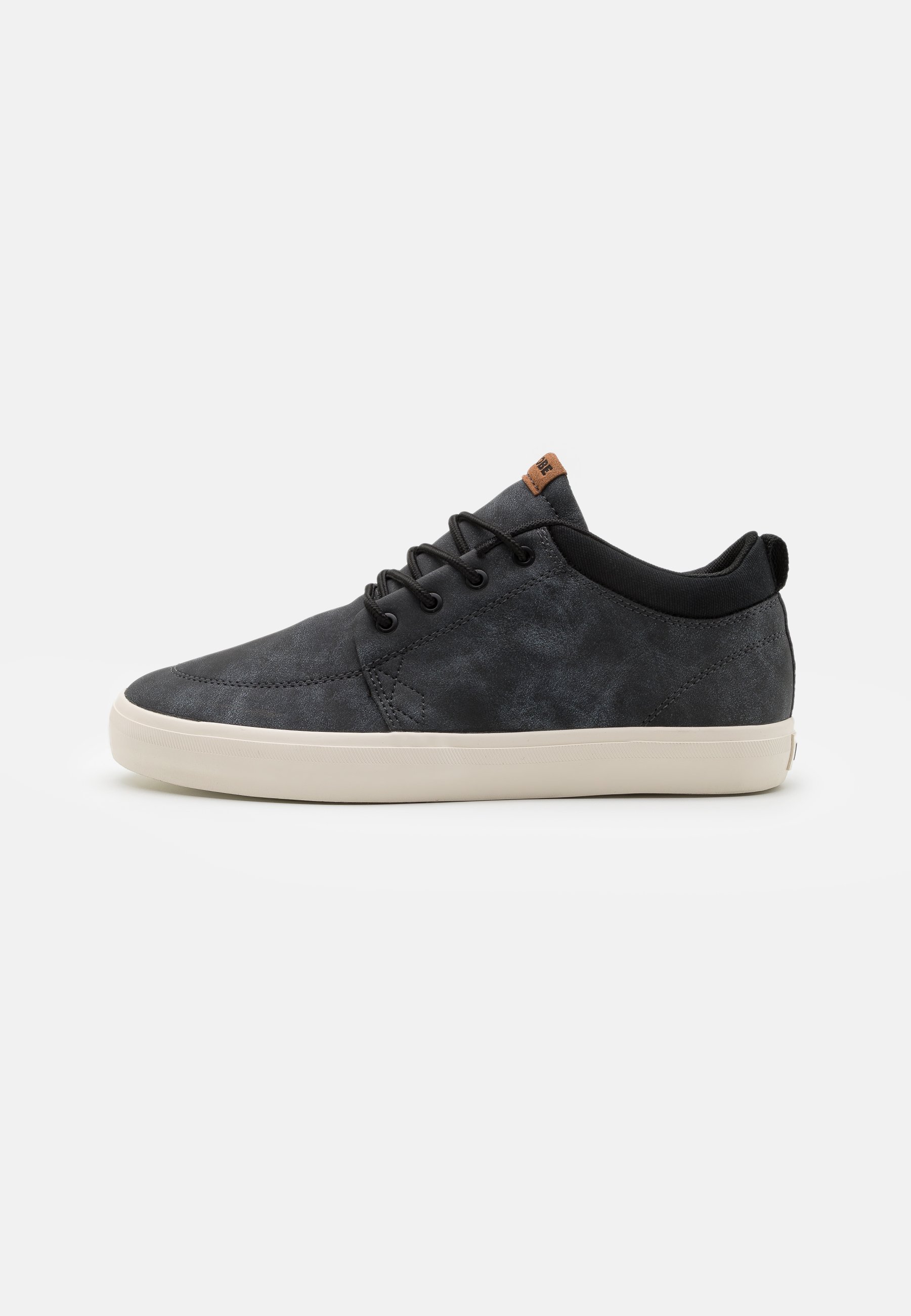 Globe CHUKKA - Scarpe skate - black/nero - Zalando.it
