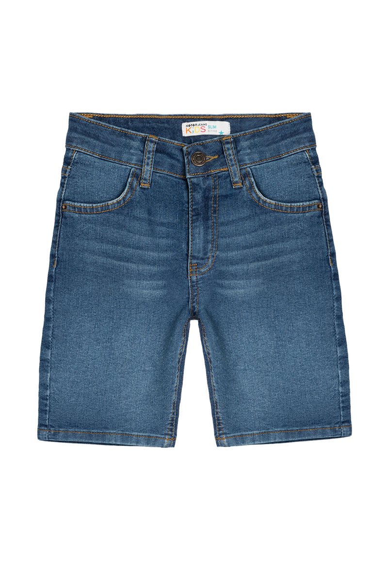 Shorts de mezclilla para niños en azul oscuro con un corte ajustado, que cuentan con cinco bolsillos, costuras amarillas en contraste y cierre de botón.